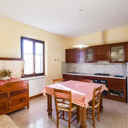 Sleeps 6 Pool Wifi * Piobbico
